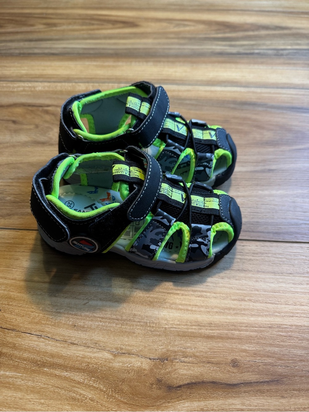 Kids Unisex Closed-Toe Sport Sandals in Black and Neon Green and Camouflage